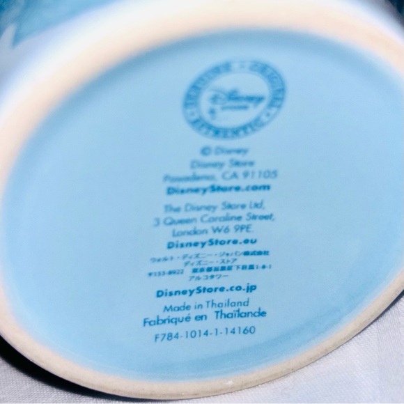 Disney Store Mug Elsa Frozen Snowflakes - Picture 4 of 4